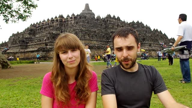 Buddyjska świątynia Borobudur oraz wzgórze Puthuk Setumbu 